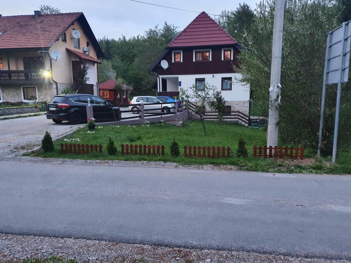 Guest House Wolf II Плитвицкие озёра Экстерьер фото