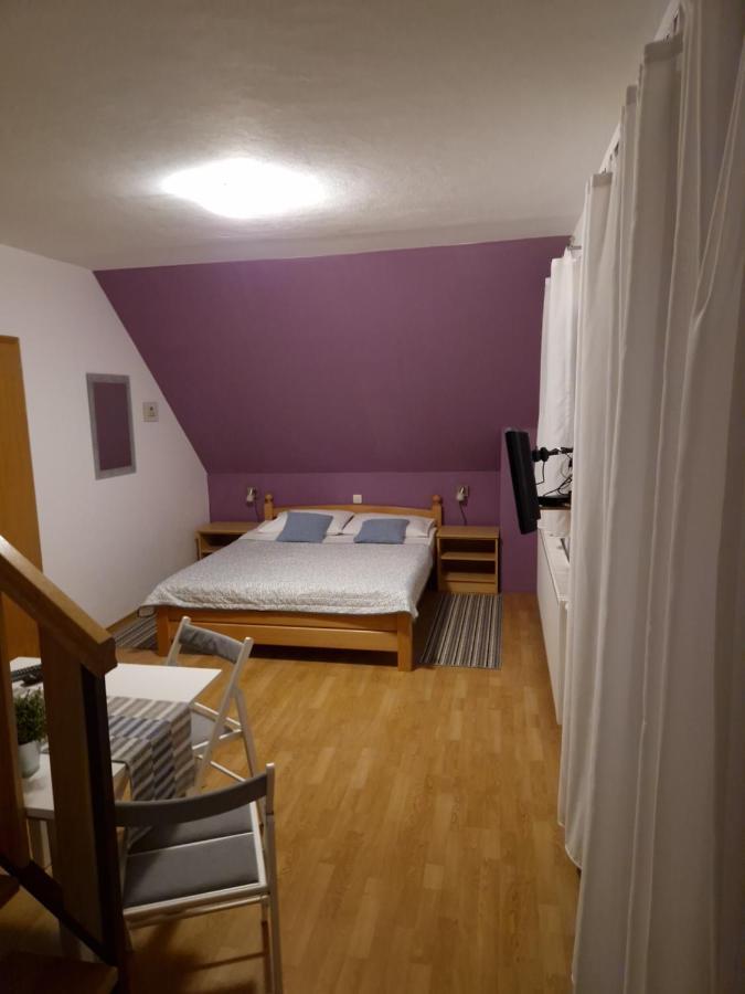 Guest House Wolf II Плитвицкие озёра Экстерьер фото